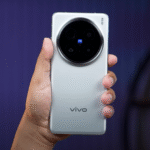 कौड़ियों के दामों में आ गया Vivo का धाकड़ 5G स्मार्टफ़ोन, 12GB रैम 256GB का स्टोरेज और साथ में मिलेगा 90W का फास्ट चार्जर