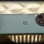 वनप्लस का प्रीमियम 5G फ़ोन हुआ सस्ता, 16GB रैम, 100W सुपर फास्ट चार्जर के साथ मिलेगा DSLR कैमरा क्वालिटी